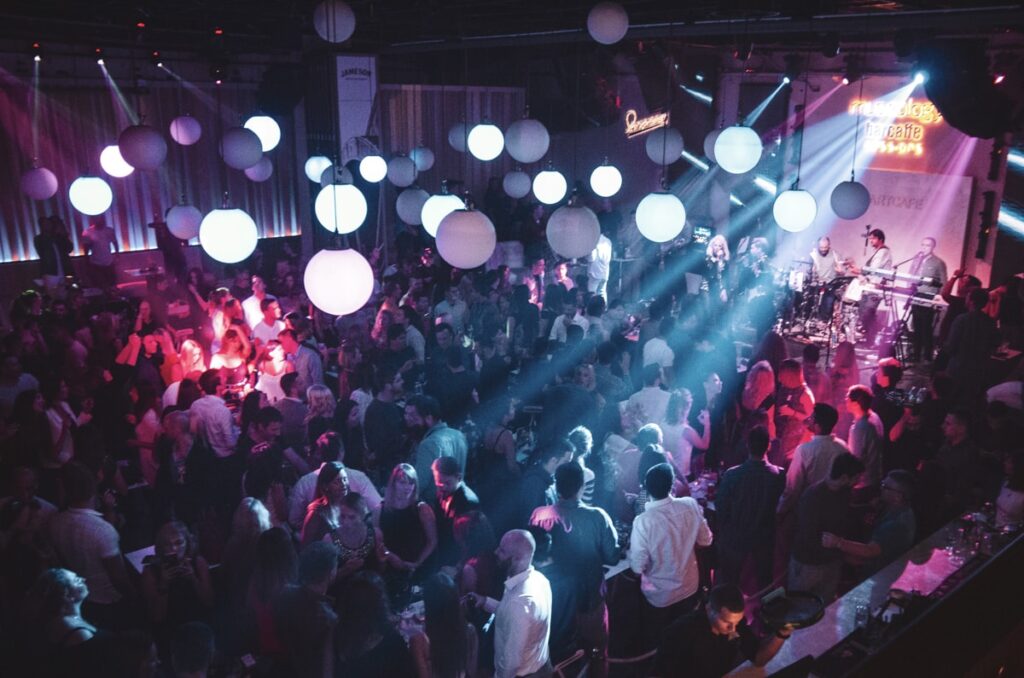 Zašto izabrati BitefArtCafe za LIVE koncerte